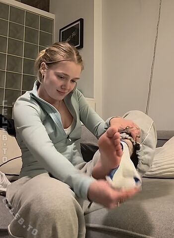 Full leaked Chiara tews private photo