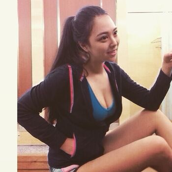 Full leaked Chibe chin page private photo