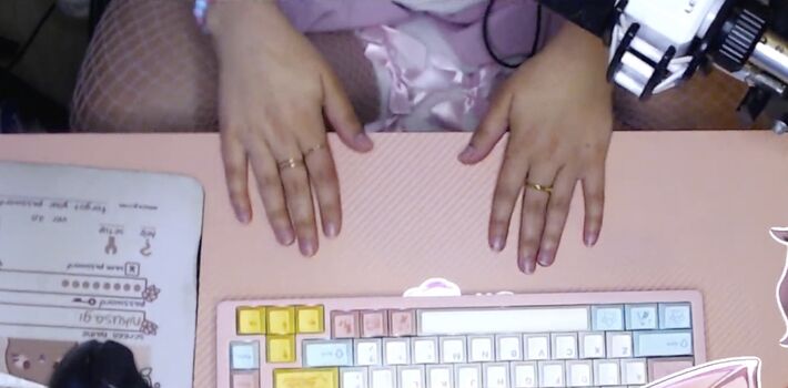 Full leaked Chibi chomps private photo