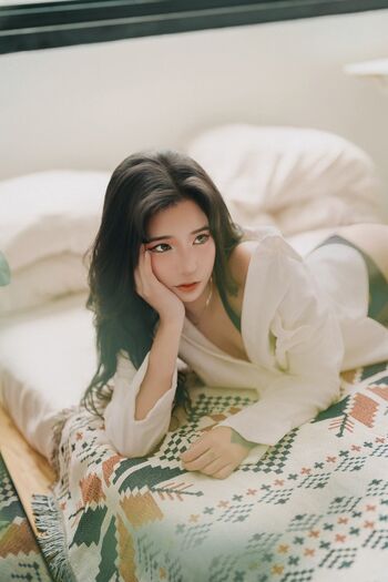 Full leaked Chichi private photo