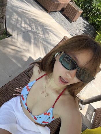 Chinese Twitter Girls Megathread