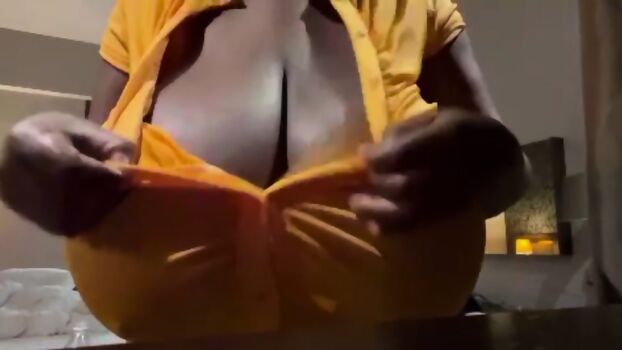 Full leaked Chioma lov private photo