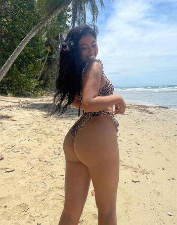 Full leaked Chiphilary blog private photo