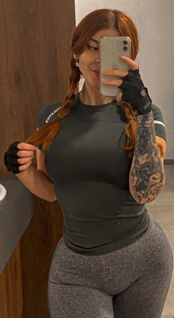 Full leaked Chispipika page private photo