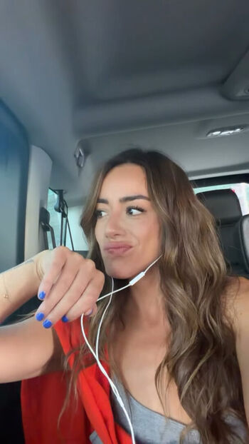 Full leaked Chloe bennet private photo