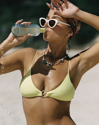 Full leaked Chloe campbell private photo