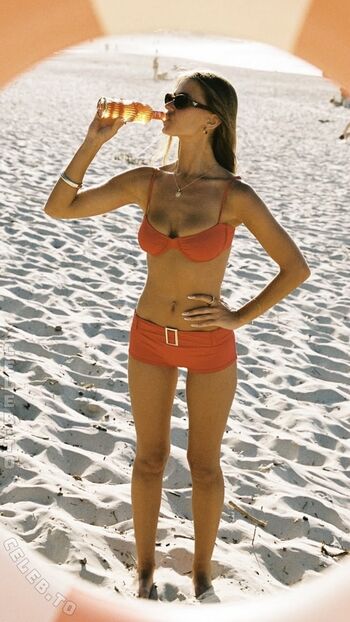 Full leaked Chloe campbell private photo
