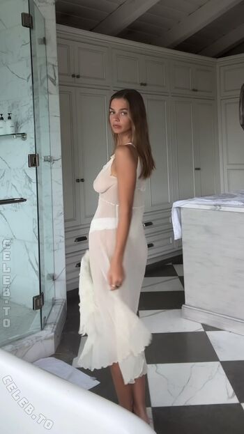 Full leaked Chloe campbell private photo