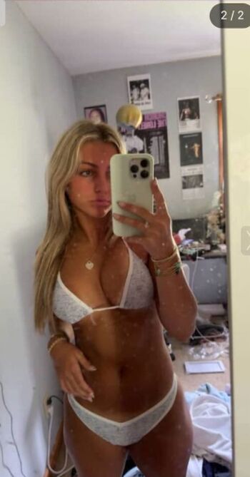 Full leaked Chloe dinello private photo