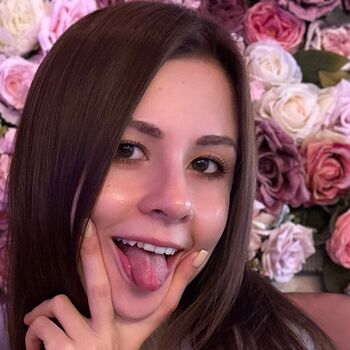 Chloe Leafs