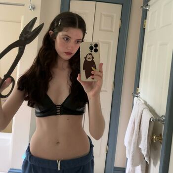 Full leaked Chloe longname private photo