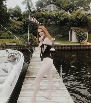 Full leaked Chloe ray warmoth private photo