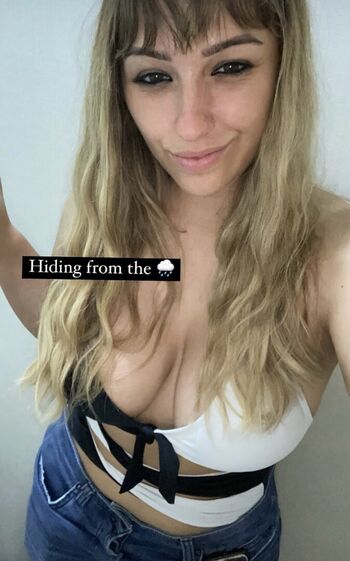 Full leaked Chloe smart private photo