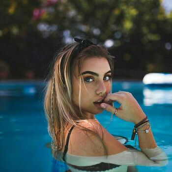 Full leaked Chloe taylor private photo