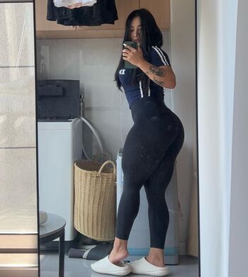 Full leaked Chloe yang page private photo
