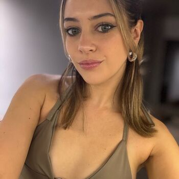 Full leaked Chloeecarterxo private photo