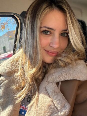Full leaked Chloeecarterxo private photo