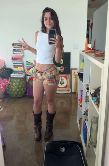 Full leaked Chloeforero private photo