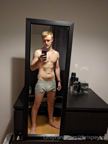 Full leaked Chrispeyton private photo