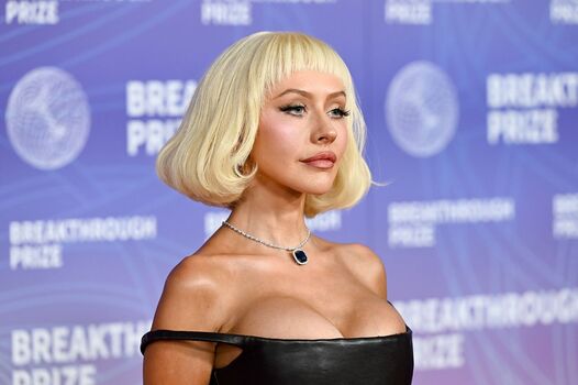 Full leaked Christina aguilera private photo