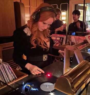 Full leaked Christina hendricks private photo