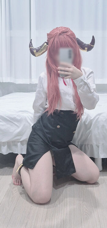 Full leaked Charlesqwq page private photo