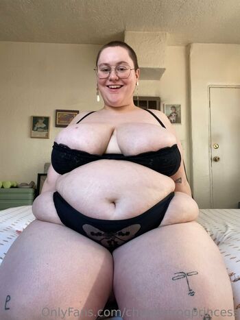 Full leaked Chubbyfrogprincess private photo