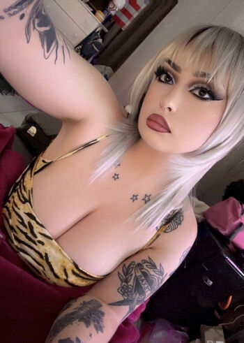 Leaked Rocksy light/ private photo viral onlyfans