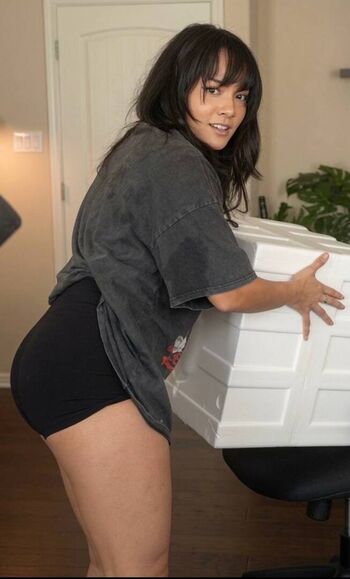 Full leaked Cinnabrit private photo