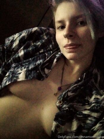 Full leaked Cinnamonmouse page private photo