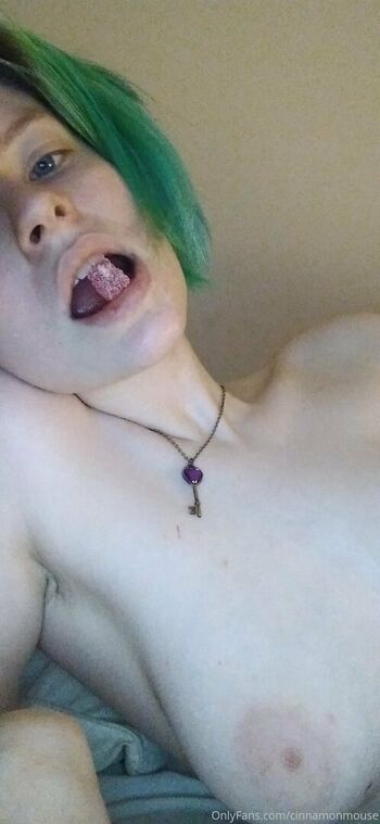 Full leaked Cinnamonmouse page private photo