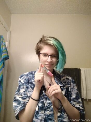 Full leaked Cinnamonmouse page private photo