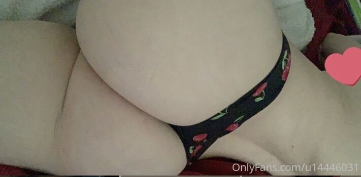 Full leaked Cinnamonxbuns private photo