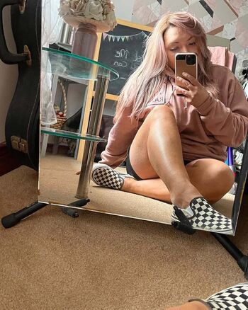 Full leaked Civicky private photo