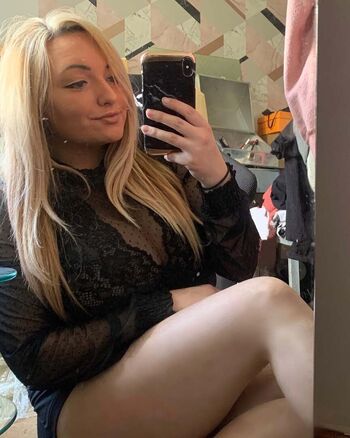 Full leaked Civicky private photo