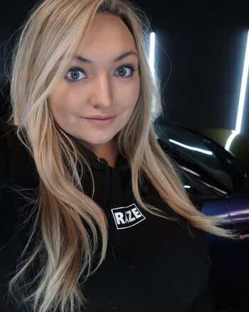 Full leaked Civicky private photo