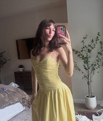 Full leaked Claire drake private photo