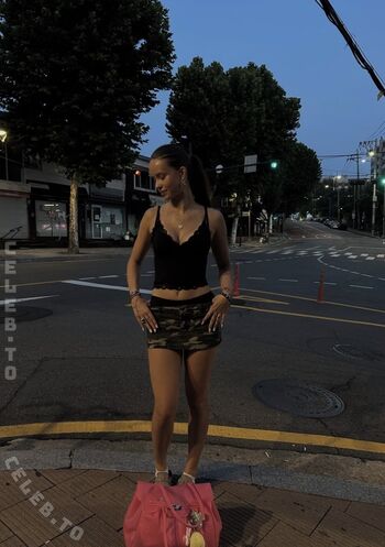 Full leaked Clairemaele private photo