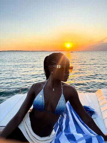 Full leaked Clara moneke private photo