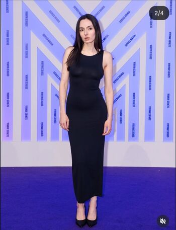 Clara Runaway