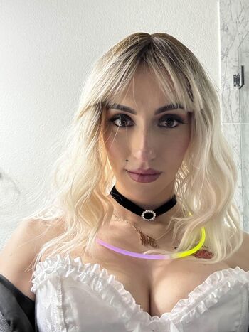 Full leaked Claraatwork private photo