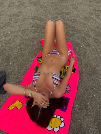 Full leaked Clarissa bea private photo
