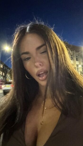 Full leaked Clarissa bea private photo