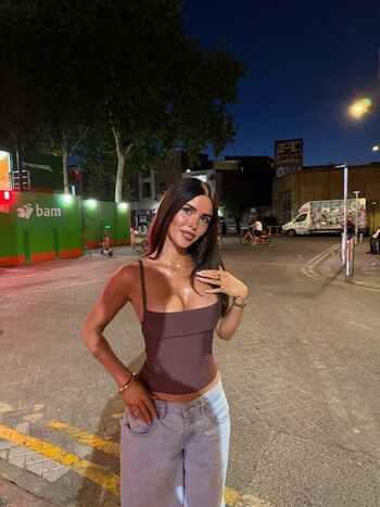 Full leaked Clarissa bea private photo