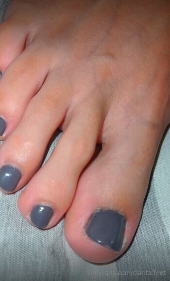 clarita.feet