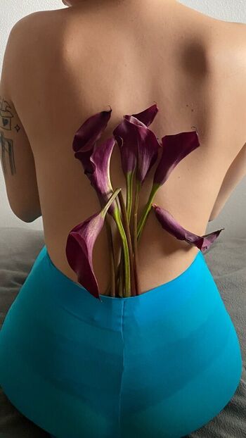 Full leaked Clavel private photo