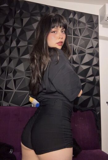 Full leaked Clo harrison private photo