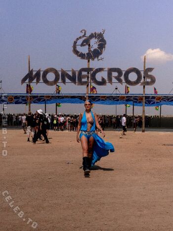 Full leaked Cloudy dj private photo