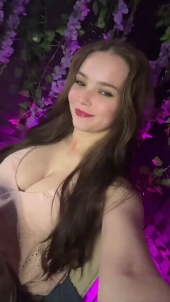 Full leaked Clumsy ori page private photo