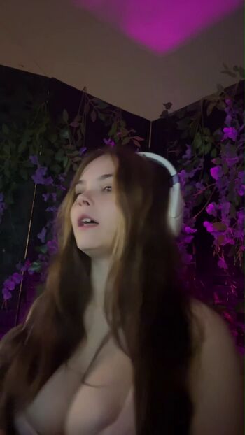 Full leaked Clumsyori private photo